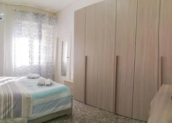 Metro Casa de hóspedes