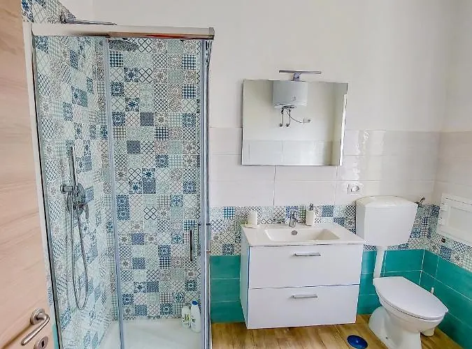 Metro Casa de hóspedes 4*